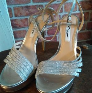 Nina starla platform sandal